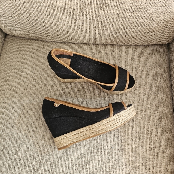 Tory Burch Majorca Peep Toe - Picture 2 of 8